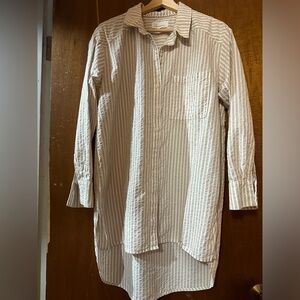 Anthropologie Striped Long Sleeve Button Down Shirt SZ M.